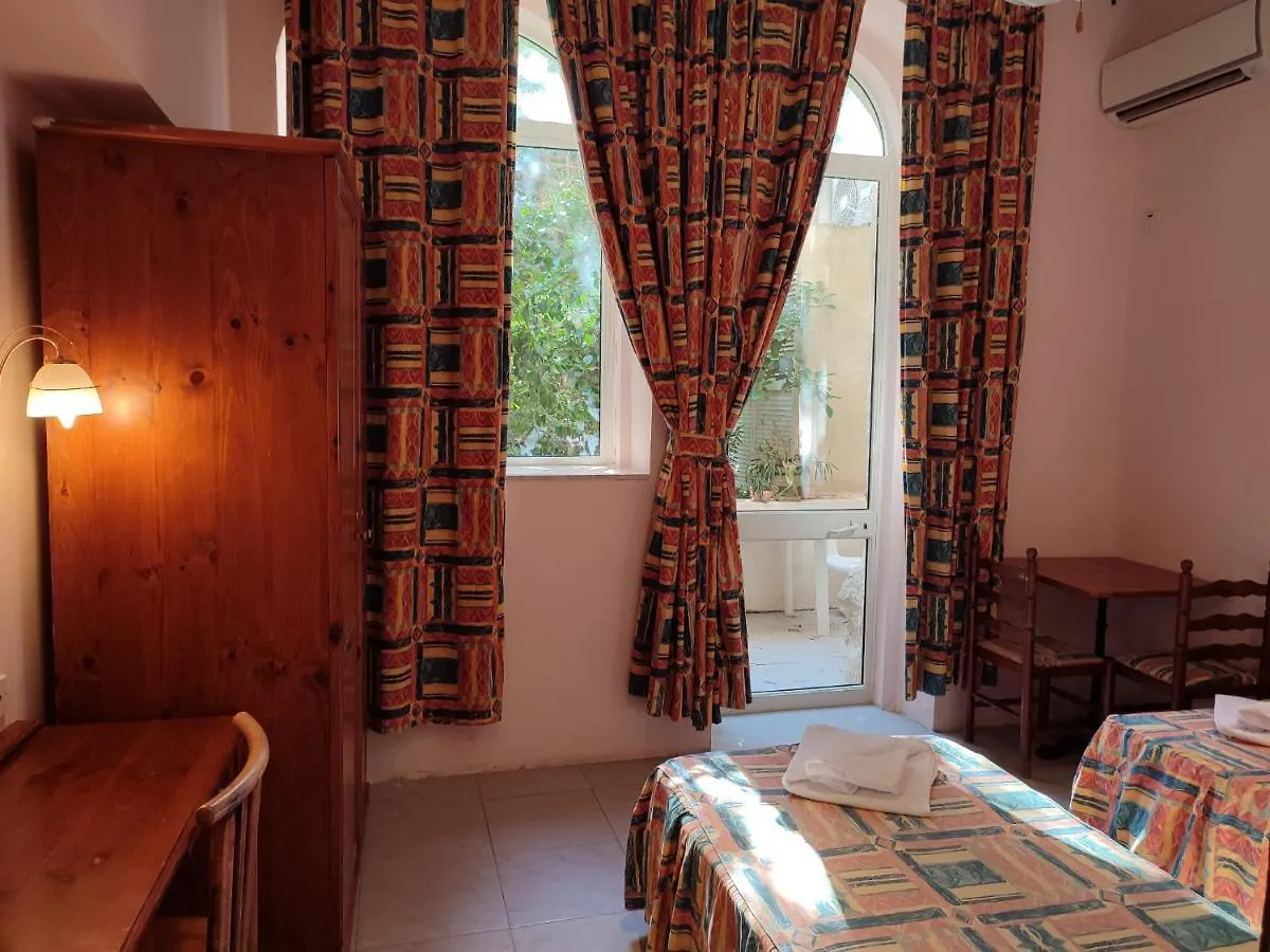 Aparthotel Sc Club Village Pembroke