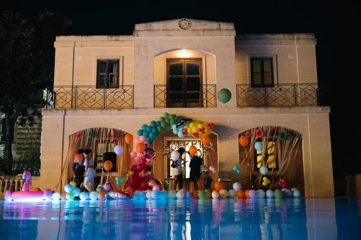 Sc Club Village Pembroke Malta